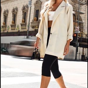 PrettyLittleThing Oversized Blazer